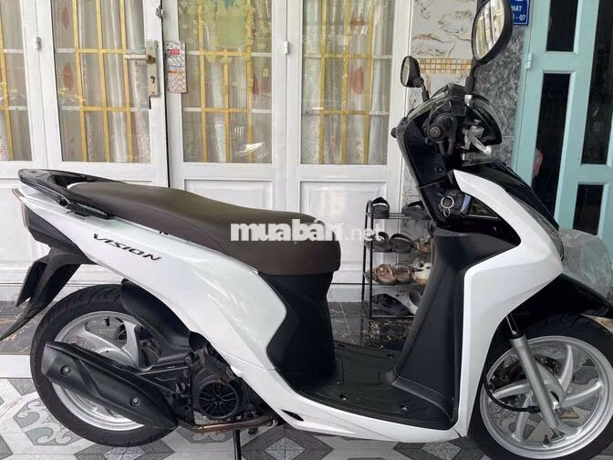 Honda Vision 2016 Trắng đen