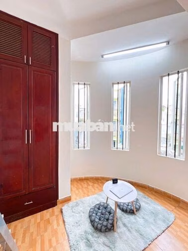 DUPLEX RỘNG THOÁNG 4 CỬA SỔ TRỜI GÁC CAO 