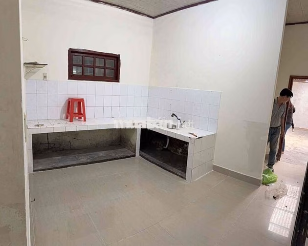 nhà châu văn liêm đà lạt 100m2 4tr( còn tin còn nhà)