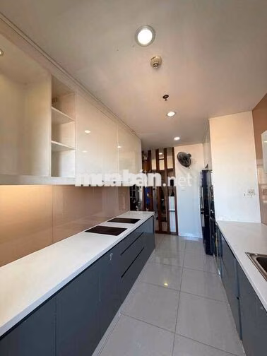 CHO THUÊ CHUNG CƯ SUNRISE CITY CENTRAL FULL NỘI THẤT , GẦN HIM LAM