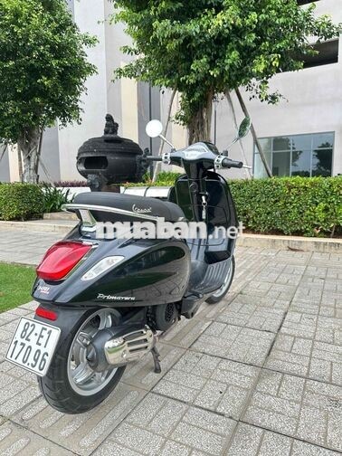 Piaggio Vespa Primavera 2018 Đen
