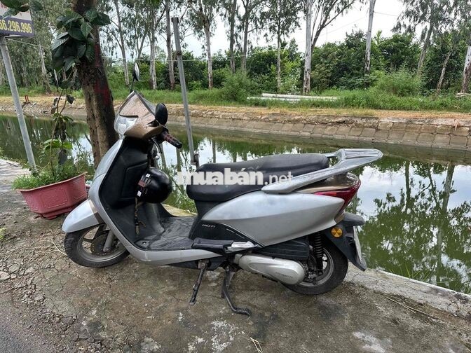 Honda SCR Fi Bạc