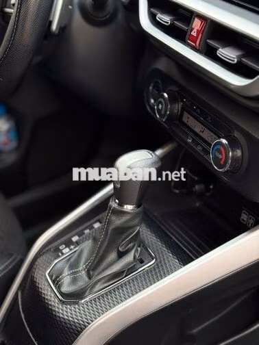 Toyota Raize 2024 Trắng 32.000 km 1.0L Turbo