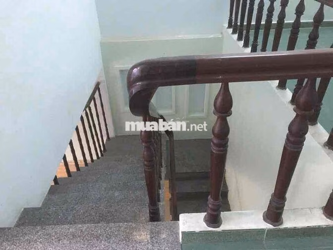 CHO THUÊ NHÀ 2 TẦNG 4PN KHU HỒ XUÂN HƯƠNG GẦN BIỂN