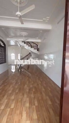 Cho Thuê MB - Nhà 1T2L - MT Đường Chính (240m2) P.Tân Phong - Giá:30tr