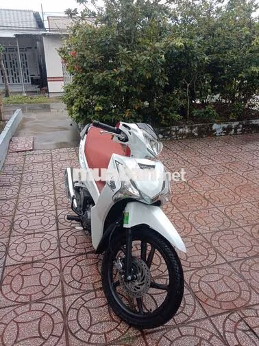 Honda Future Trắng đỏ