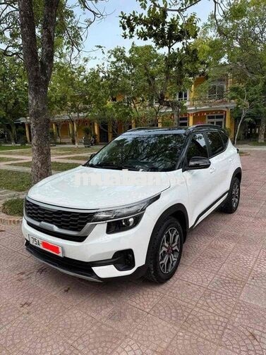 Kia Seltos 2021 Trắng 60000 km