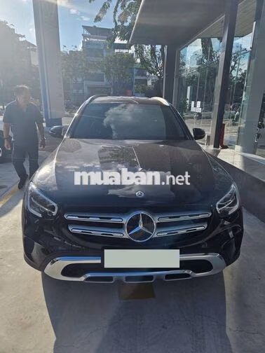 Mercedes GLC200 2020 12,000 km Đen