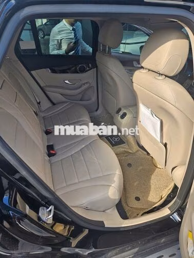 Mercedes GLC200 2020 12,000 km Đen