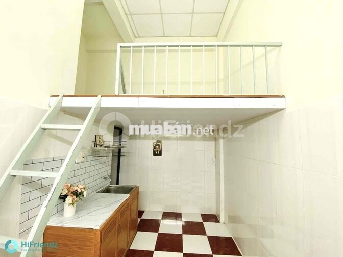 🔥PHÒNG GÁC CAO 2M SẴN MÁY LẠNH_THANG MÁY_CÁCH ĐH TÀI CHÍNH MKT 1,5KM