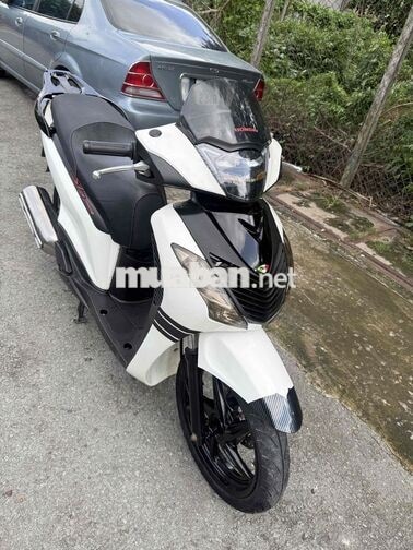 Honda Dylan 150i Trắng Zin êm