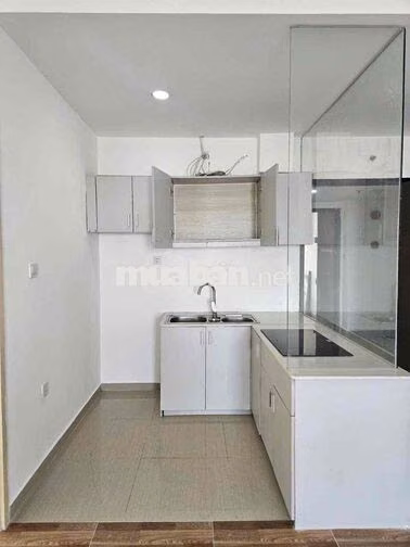 CHO THUÊ CĂN GÓC CHUNG CƯ TÂN BÌNH - NỘI THẤT CƠ BẢN GIÁ 8,5TR