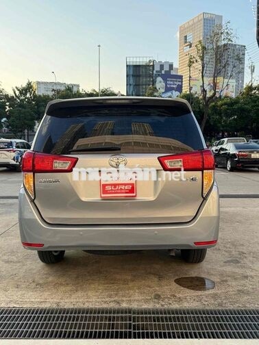 Toyota Innova 2.0E MT 2020 Số sàn Bạc