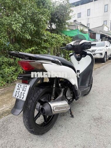 Honda Dylan 150i Trắng Zin êm