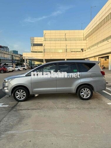 Toyota Innova 2.0E MT 2020 Số sàn Bạc