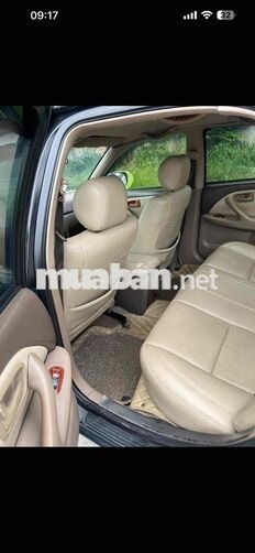 Toyota Camry GLI Số sàn Xanh