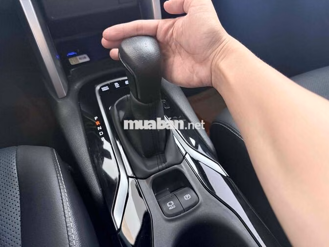 Corolla Cross 2024 HEV - Bản Hybrid Cao Cấp - Hãng