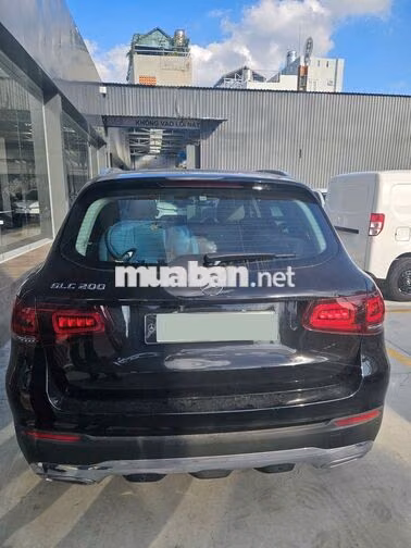 Mercedes GLC200 2020 12,000 km Đen