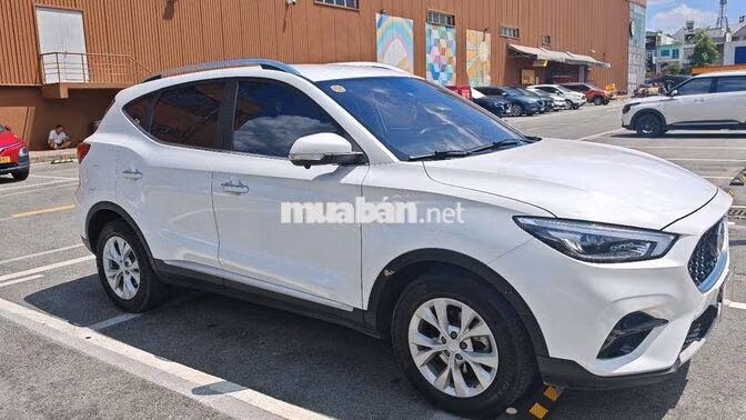 Xe gia đình giữ kỹ, lịch sử rõ ràng, còn BH hãng