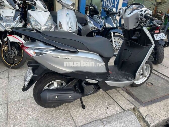 Honda Lead FI 2016 Bạc Đã sử dụng