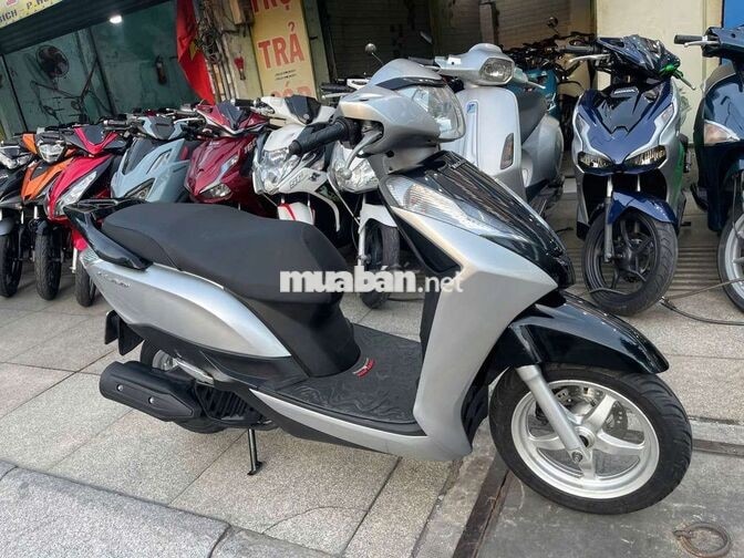 Honda Lead FI 2016 Bạc Đã sử dụng