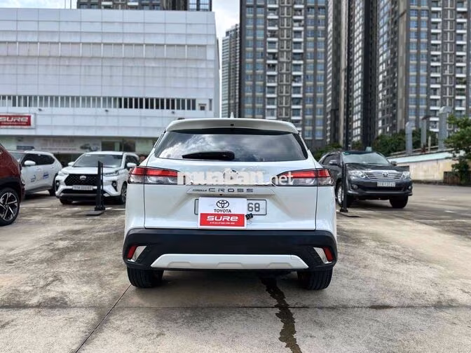 Toyota Corolla Cross Hybrid 2024 Trắng 31279 km