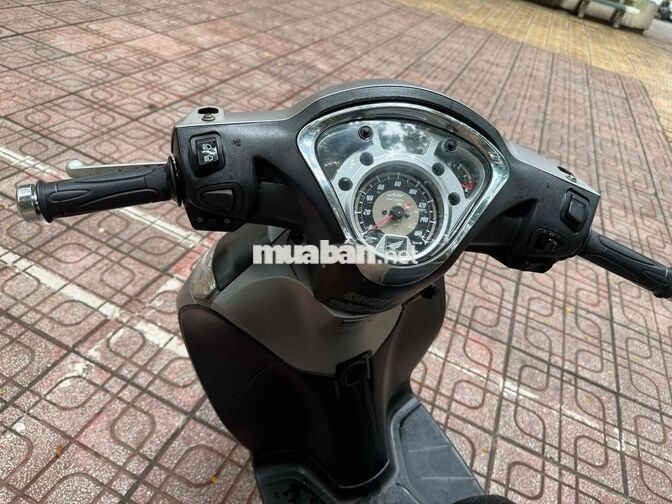 Honda SH Mode Sport 2017 Bạc Nhám thể thao