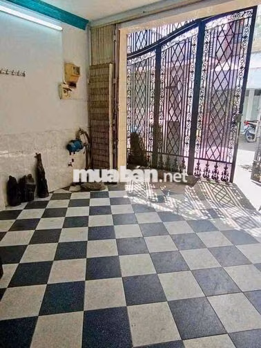- Cho thuê nhà Phường Quang Vinh  ngay trung tâm biên hoà 1 trệt 1 lửn