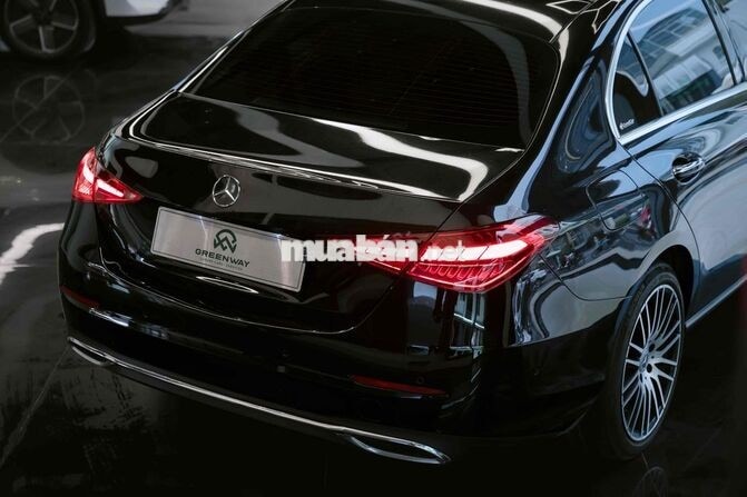Mercedes C200 Avantgarde Plus 2022 Đen 68.000 Km