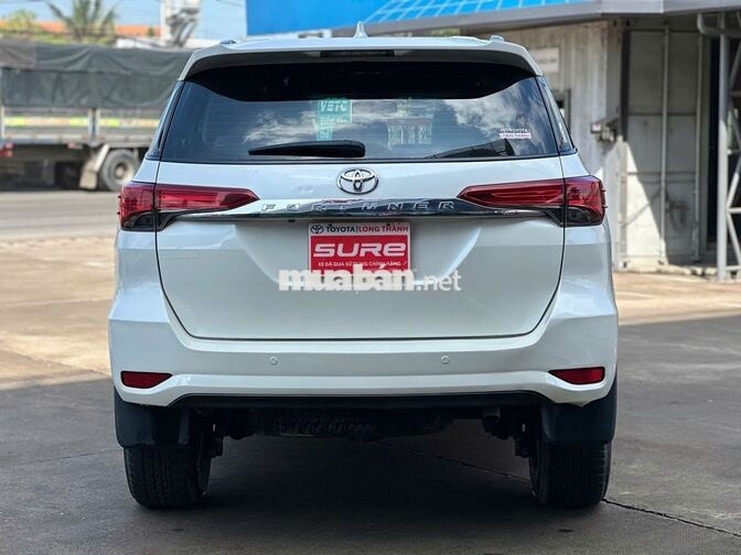 Toyota Fortuner 2.7V 4x2 2019 Trắng 34.000 km