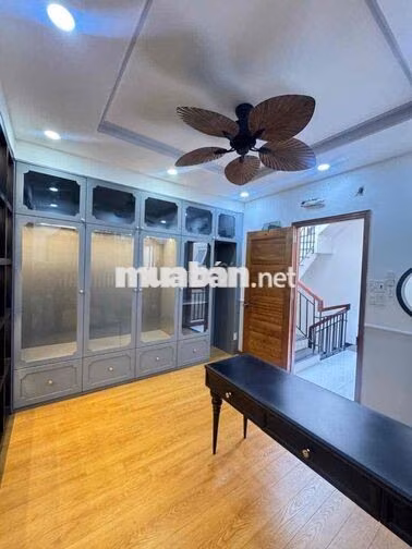 cho thuê nhà 498/ nguyễn văn khối p8(4x12) trệt , lửng , 2 lầu , 5pn 5