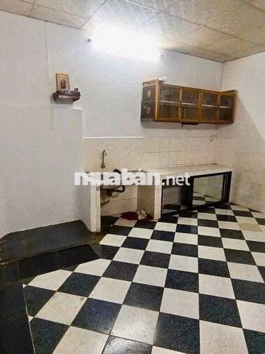 - Cho thuê nhà Phường Quang Vinh  ngay trung tâm biên hoà 1 trệt 1 lửn