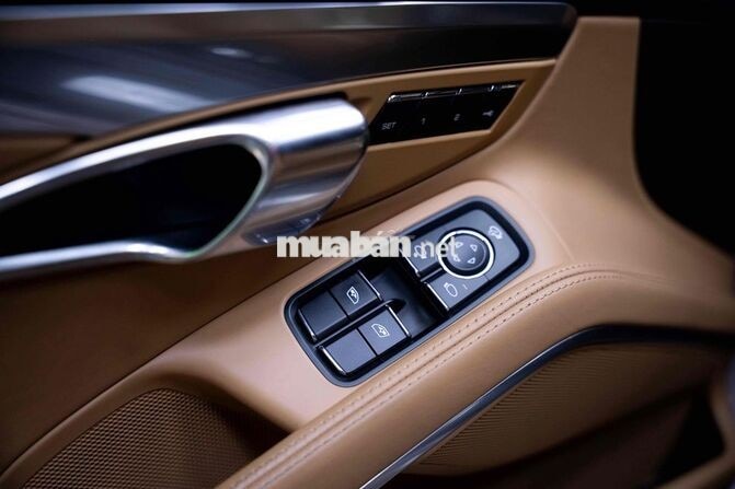 Porsche 718 Cayman 2021 Hồng 31.000 Km