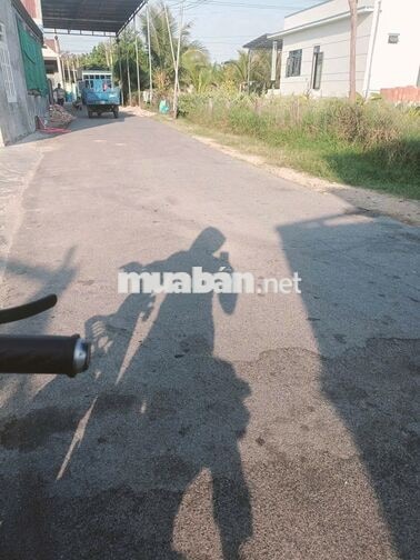 BÁN GẤP đất thổ cư mặt tiền đường rộng Phước Dân Ninh Thuận