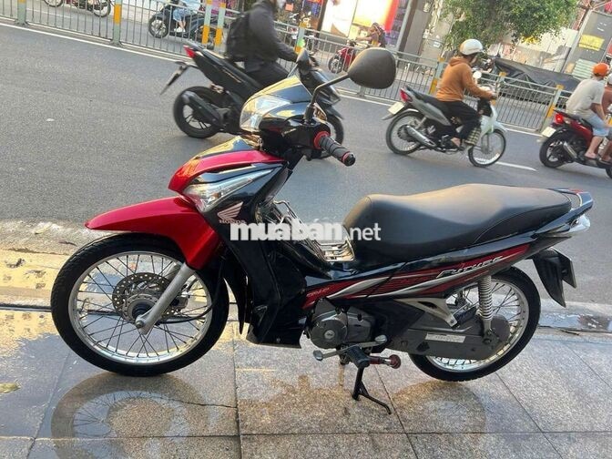 Honda Future mập Fi 2016 Đỏ đen Đã sử dụng