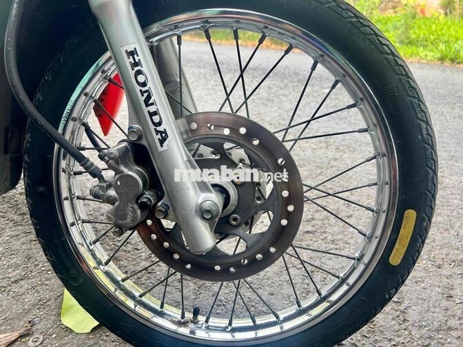 Honda Wave S Đỏ Xanh Đen Xăng