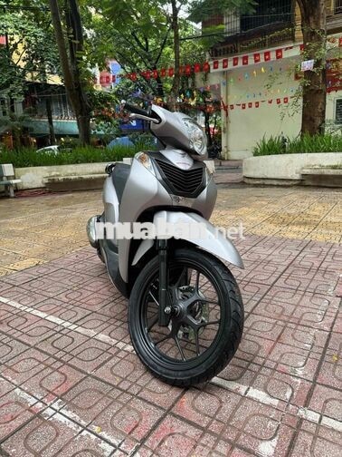 Honda SH Mode Sport 2017 Bạc Nhám thể thao