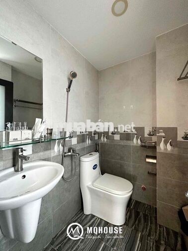 CHO THUÊ CĂN HỘ FULL NỘI THẤT KẾ BÊN ĐH BÁCH KHOA VÀ UEH QUẬN 10