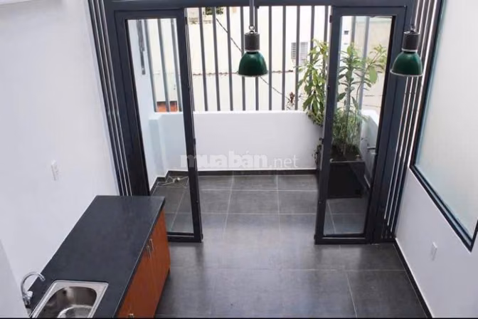 Cho thuê nhà hẻm sát mặt tiền Phan Đăng Lưu, 3T ở kết hợp KD giá 22tr