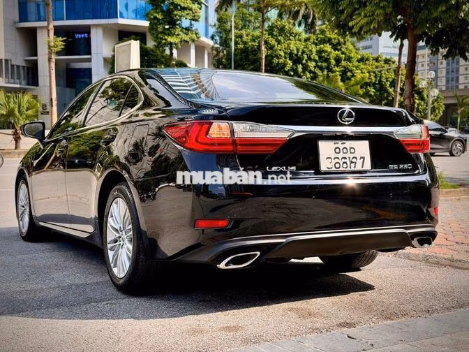 Lexus ES250 2.5L 2016 Đen 100000 km
