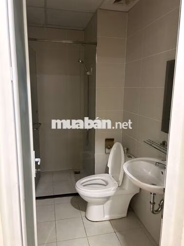 Cho thuê 2pn 2wc 62m2 Dream home nhà trống có rèm ở liền được
