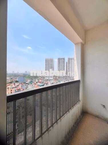 Căn CC Hoàng Đạo Thành-Oto tránh trước toà-66m;2N (CT 3N), 2VS