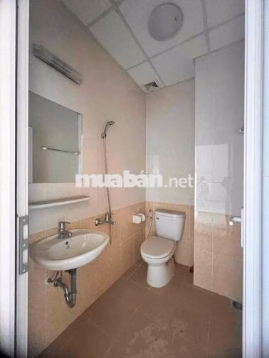 Căn CC Hoàng Đạo Thành-Oto tránh trước toà-66m;2N (CT 3N), 2VS