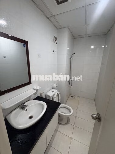 Tìm 1 nam ở ghép 1:1 trong căn hộ ngay TTTM Parc Mall Q8