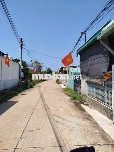 Ngang 8 dài 40 ngay TTHC Xã Phước thành,sát cụm kcn An Bình chỉ 790tr