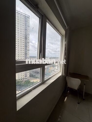 Tìm 1 nam ở ghép 1:1 trong căn hộ ngay TTTM Parc Mall Q8