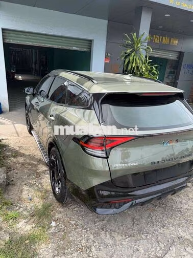 Kia Sportage Premium 2024 Xanh rêu 2.0 Xăng