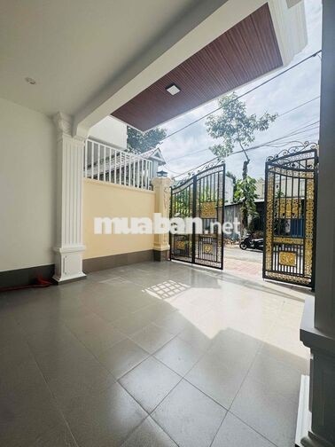 NHÀ LẦU MỚI TINH ĐỦ NỘI THẤT KDC- CHỢ ĐI BỘ- GẦN CÔNG VIÊN