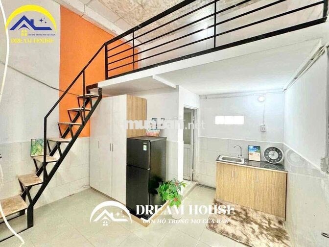 PHÒNG TRỌ CÓ GÁC GIÁ RẺ CỬA SỔ FULL NỘI THẤT GÁC CAO ĐỨNG GẦN ĐU HUIT