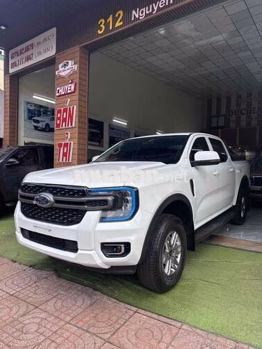 Ford Ranger XLS 2025 1 cầu Tự động Trắng